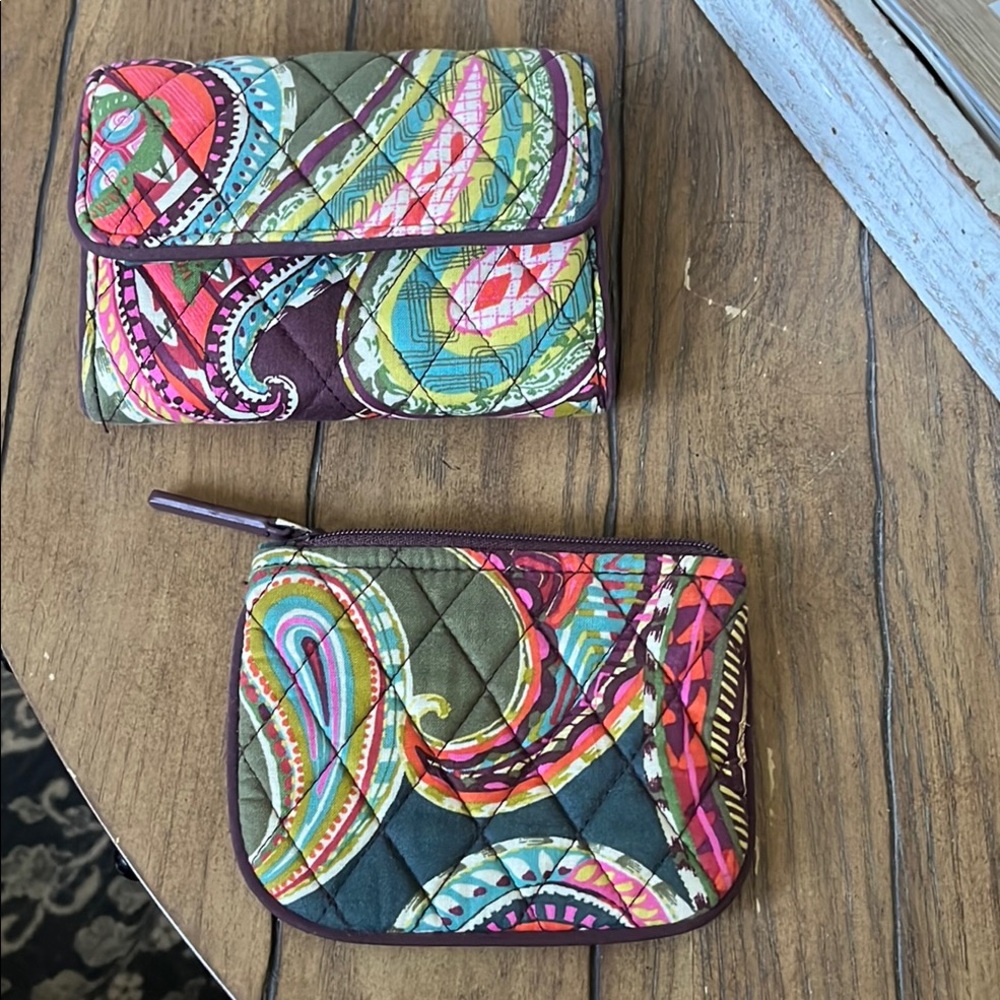 Vera Bradley Paisley Women's wallet & coin/accessory purse Set